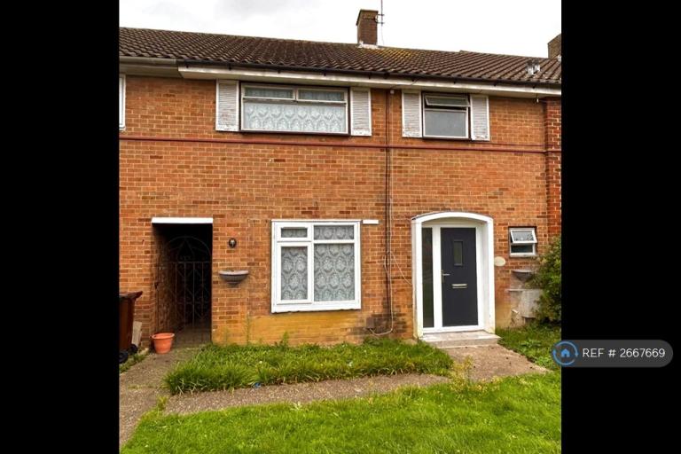 3 bedroom house in The Hides, Harlow, Essex, CM20 (3 bed) (#2667669)