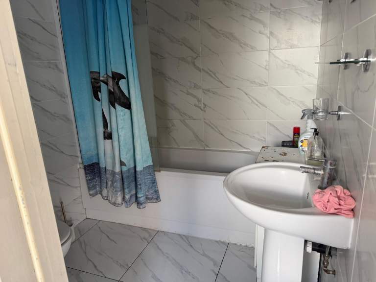 Annex en suite room