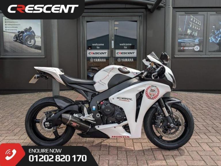 HONDA CBR1000RR FIREBLADE HUTCHY EDITION 2010 - VERY RARE - YOSHI EXHAUST -PLATE