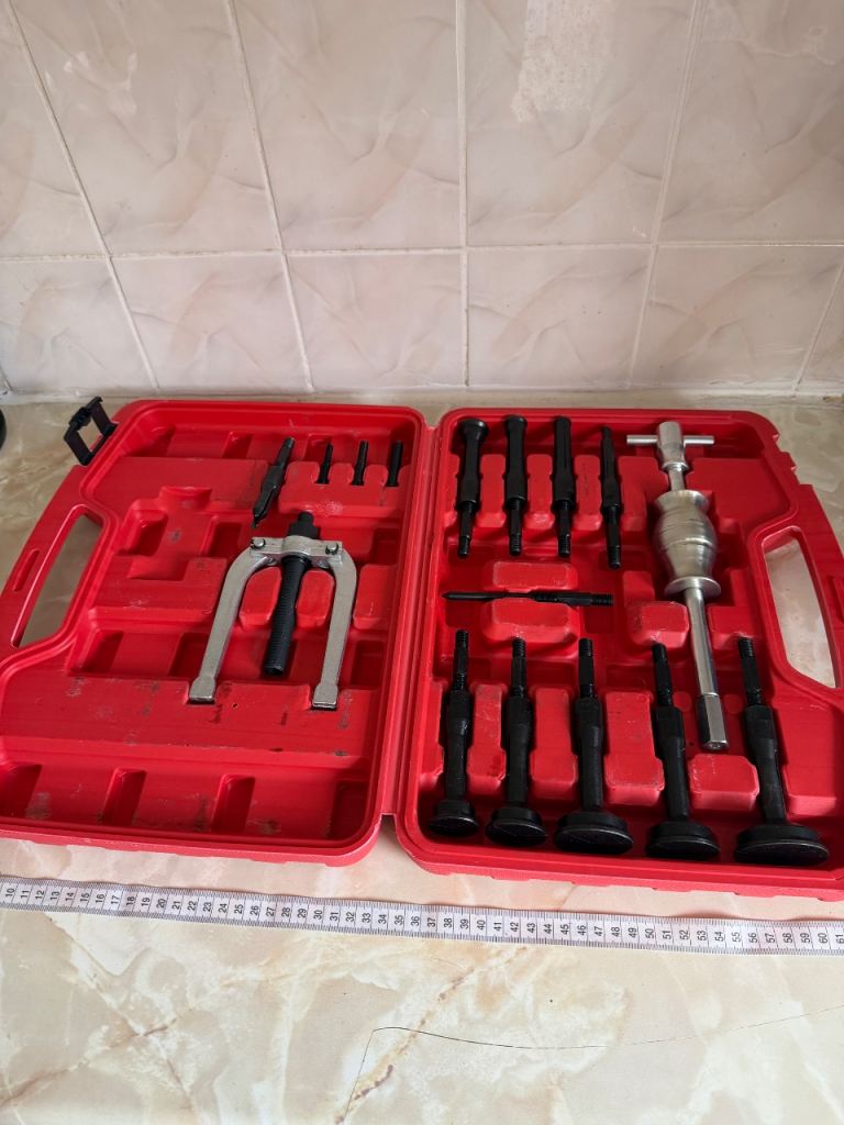 Blind Hole Collet Bearing Puller Set