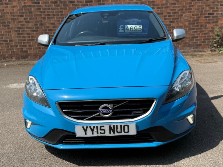 2015 Volvo V40 D2 R DESIGN 5dr HATCHBACK Diesel Manual