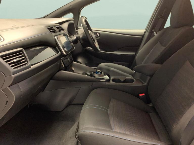 2024 Nissan Leaf 110kW N-Connecta 39kWh 5dr Auto HATCHBACK ELECTRIC Automatic