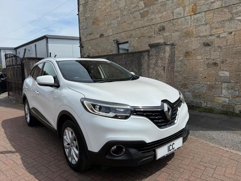 2016 RENAULT KADJAR DYNAMIQUE NAV 1.5 DCI 5DR WHITE MET SATNAV £20 TAX B/TOOTH