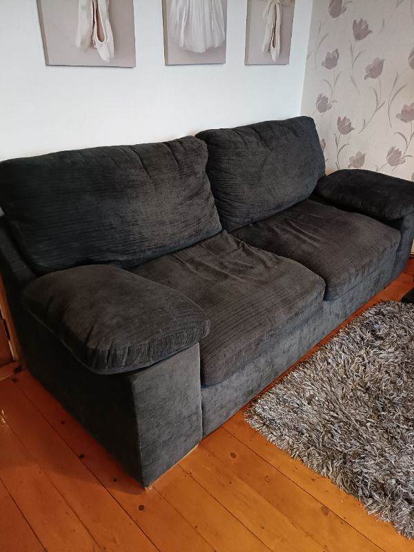 Comfortable Charcoal Grey Fabric Sofa – Good Condition