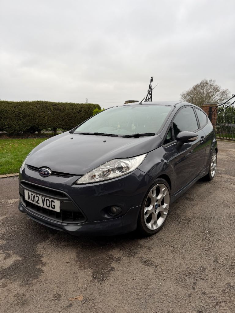 Ford, FIESTA, Hatchback, 2012, Manual, 1596 (cc), 3 doors