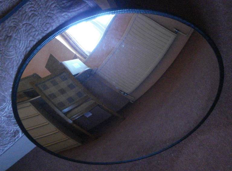 Convex safety mirror