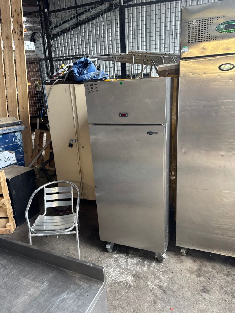 Commercial foster fridge cafe shop restaurant takeaway chiller 