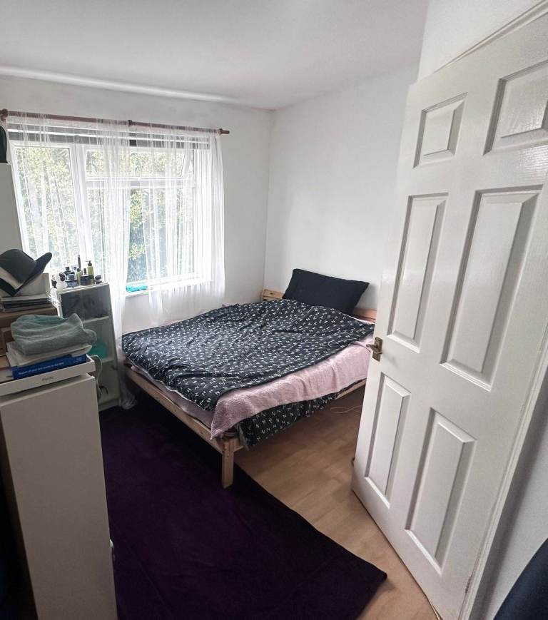 1 Bed Flat - Shirley - Parking - Available November 2025