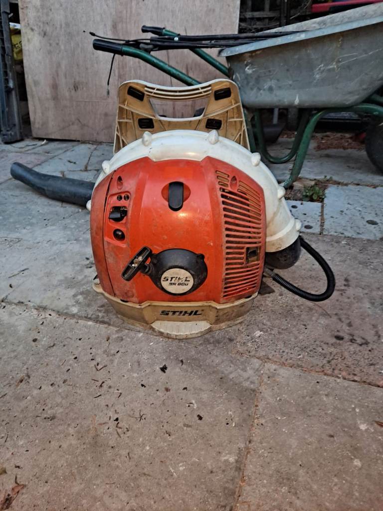 Stihl br600 backpack blower 