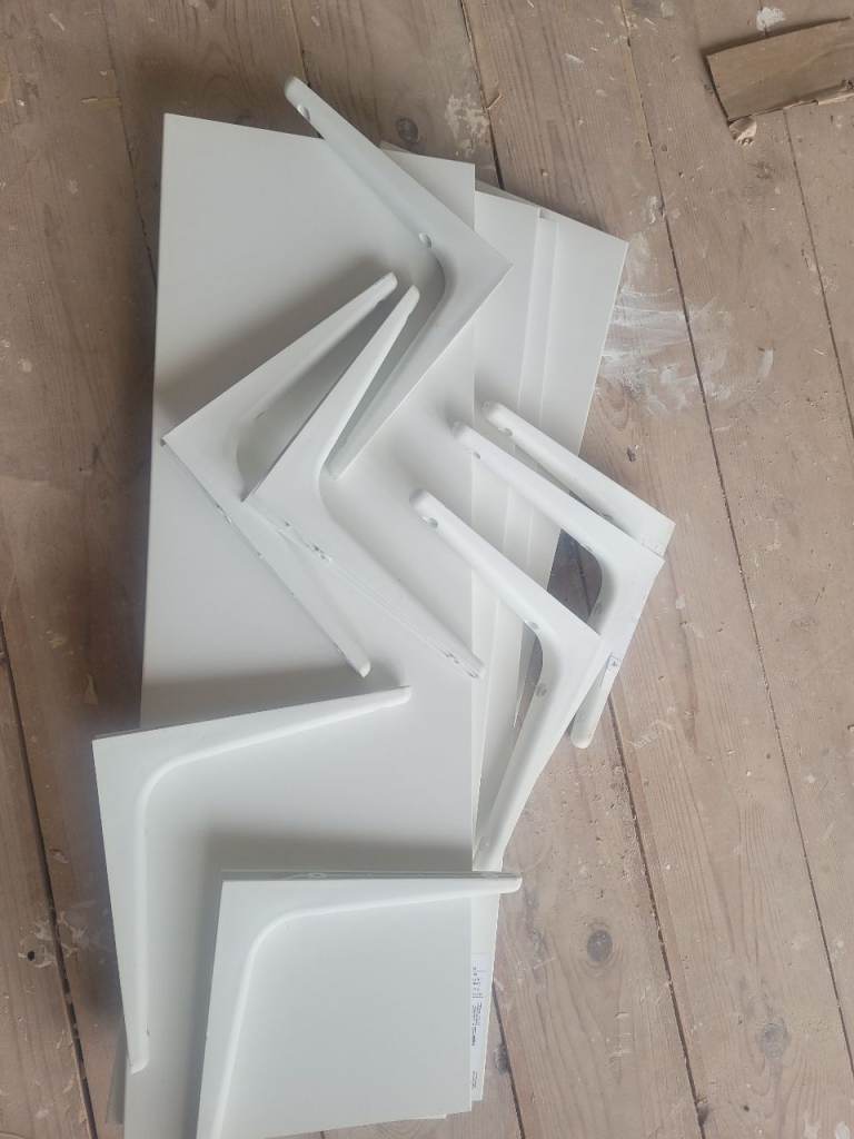 4 ikea shelves