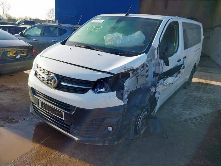 BREAKING VAUXHALL VIVARO 1.5 DIESEL 2021 STOCK NUMBER WY58