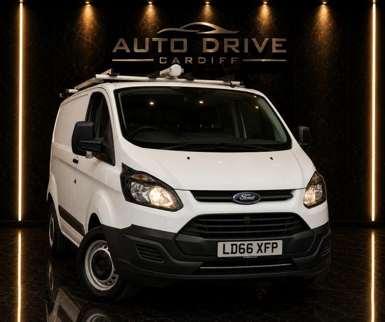2016 Ford Transit Custom 2.0 TDCi 105ps Low Roof Van EURO 6 PANEL VAN Diesel Manual
