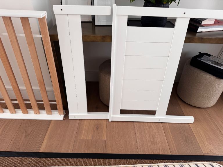 Free - white single kid’s bed 