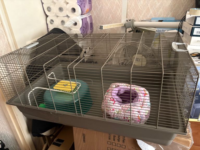 Large hamster / Guinea pig cage 