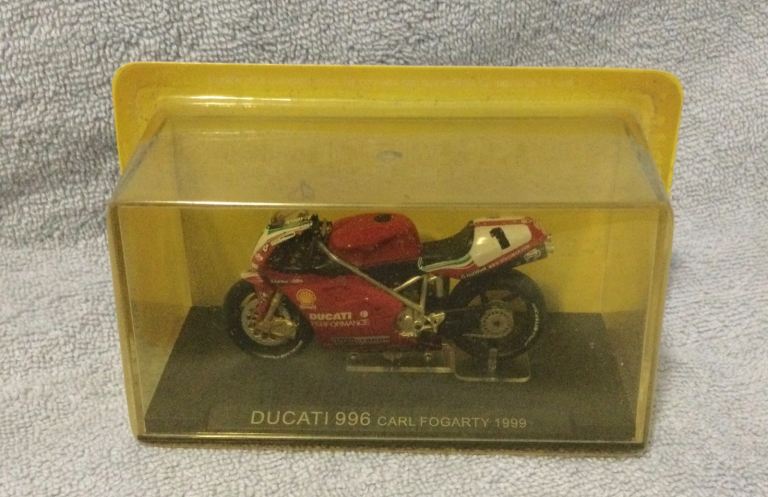 Ducati 996
