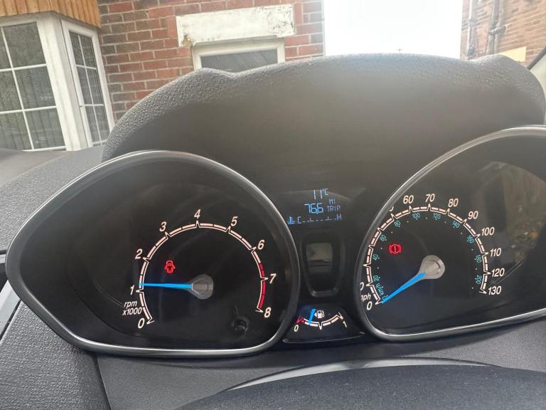 Ford, FIESTA, Hatchback, 2012, Manual, 998 (cc), 5 doors