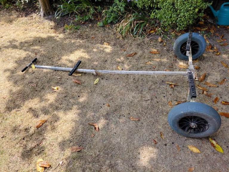 Dinghy launch trolley