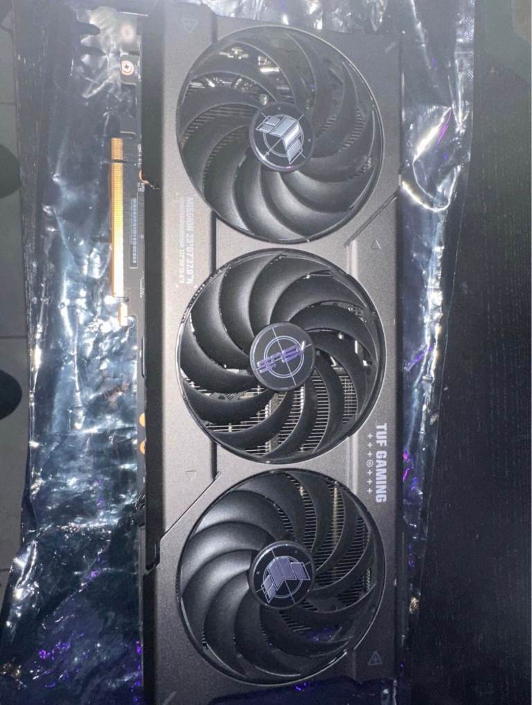 ASUS TUF RX 7800XT 16GB