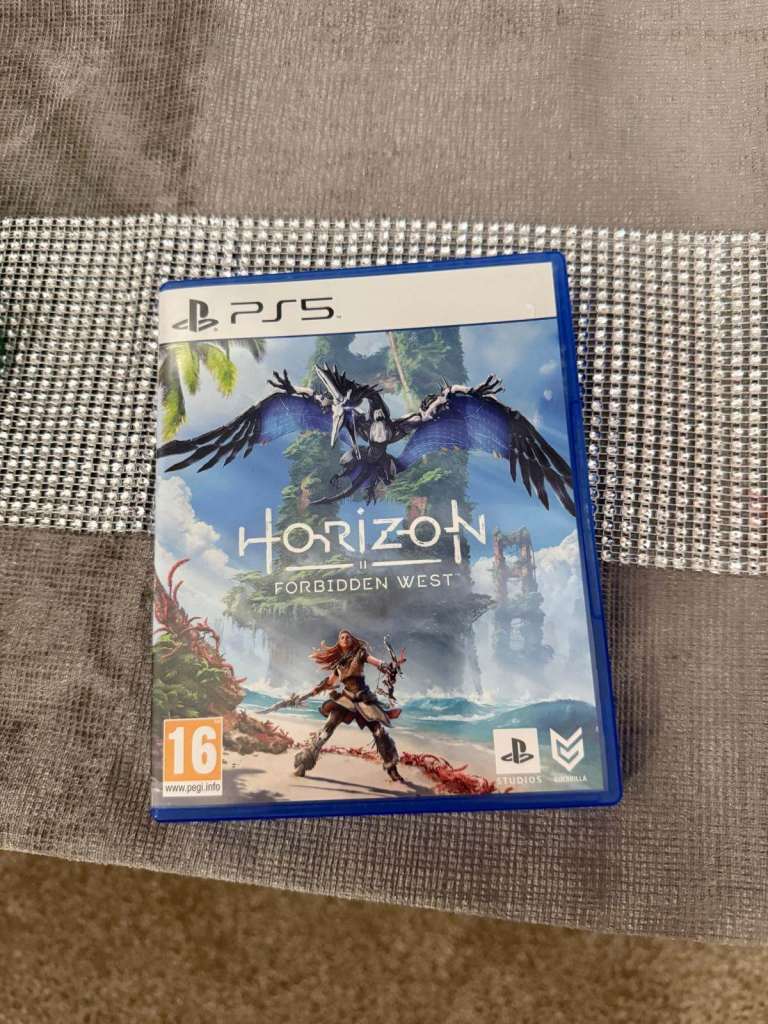image for Horizon zero west PS5 good condition