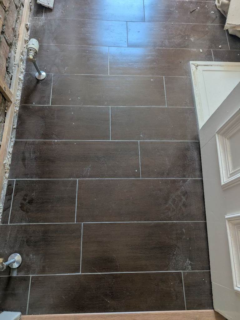 Large brown tiles 