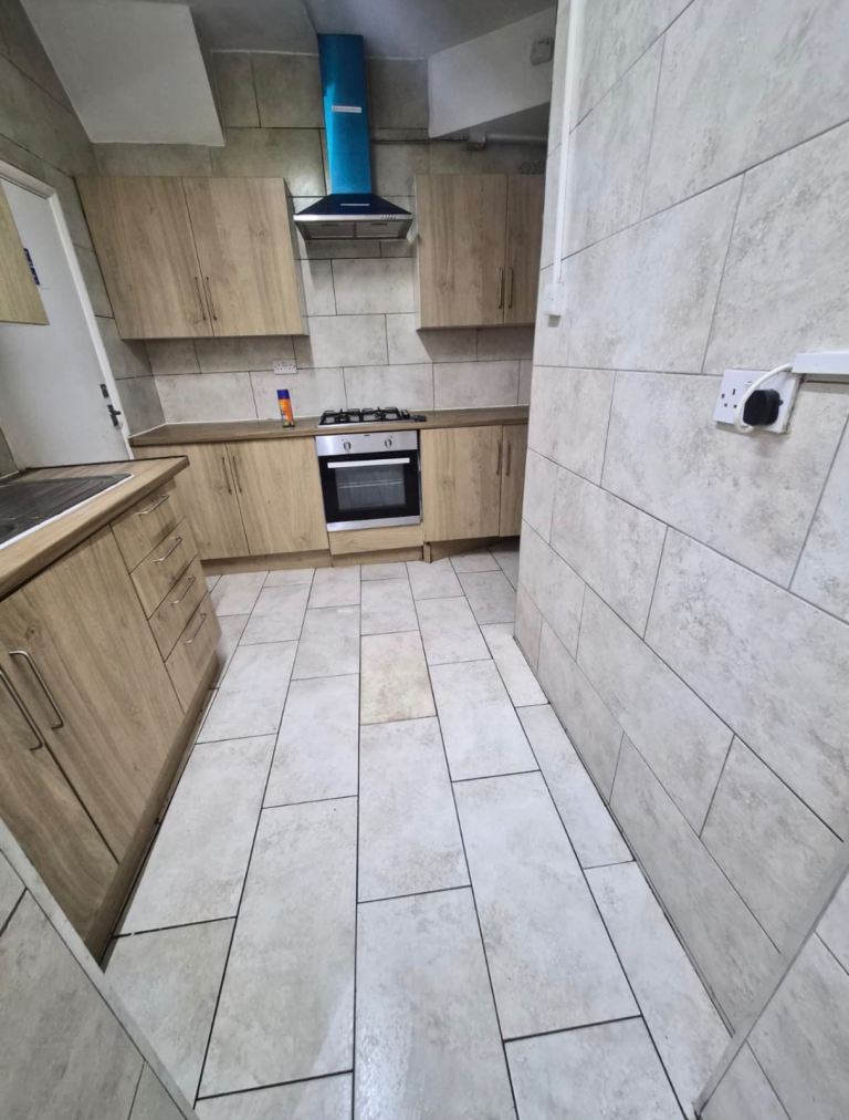 4 Bedroom house to rent directly off Ilford Lane 