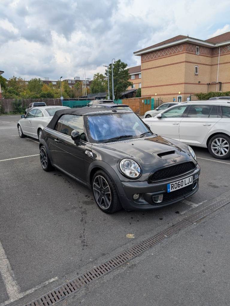 Mini, CONVERTIBLE, Convertible, 2010, Semi-Auto, 1598 (cc), 2 doors