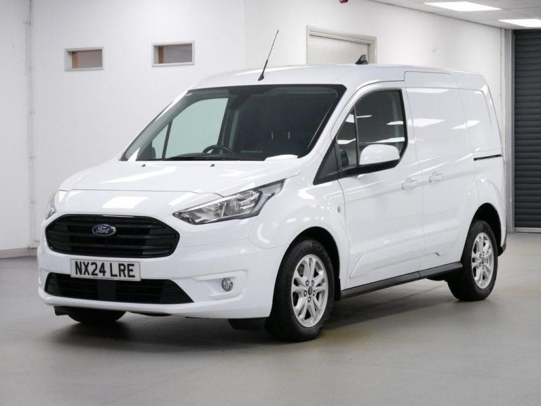 2024 TRANSIT CONNECT 1.5 EBL 100 BHP L1 240 SWB LIMITED ( SAT NAV / NO VAT ! )