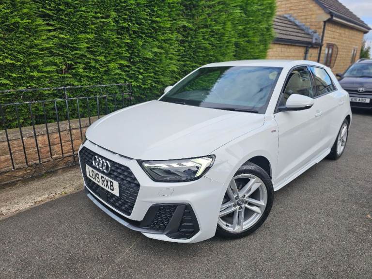 ★AUDI A1 S-LINE ★26K MILES! ●AUTOMATIC● 1.0 PETROL TURBO, IDEAL 1ST CAR LIKE VW POLO SEAT 