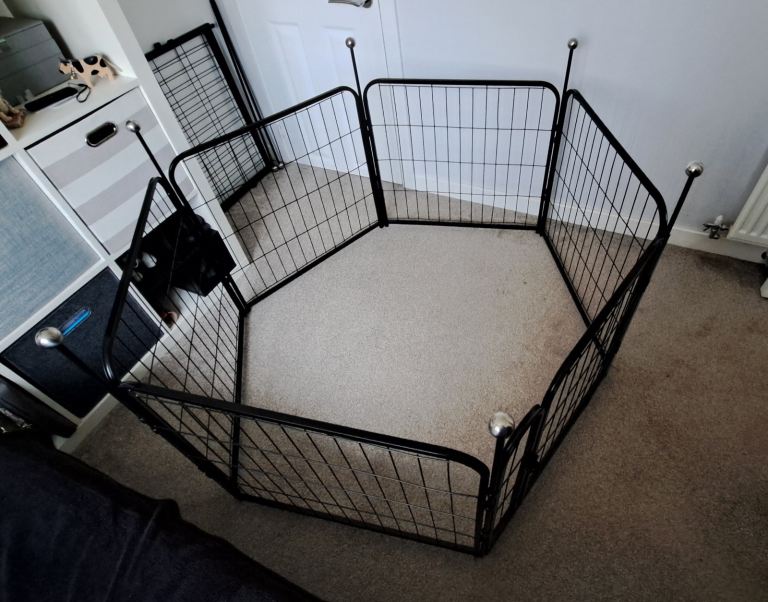 Puppy playpen