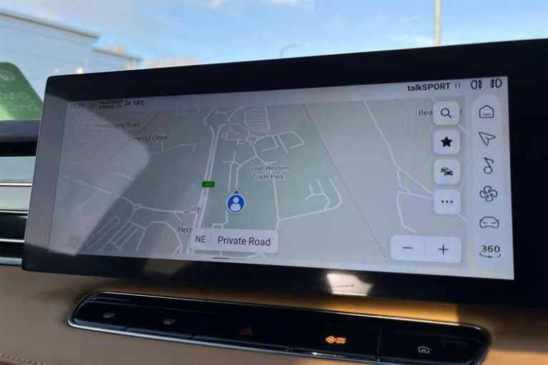 2025 MG MG HS 1.5 T-GDI 24.7kWh Trophy SUV 5dr Petrol Plug-in Hybrid Auto Euro 6 (s/s) (2 SUV Hyb...