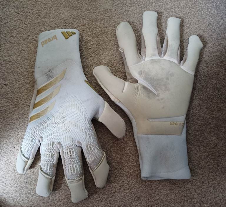 Adidas Predator Goalkeeper Gloves