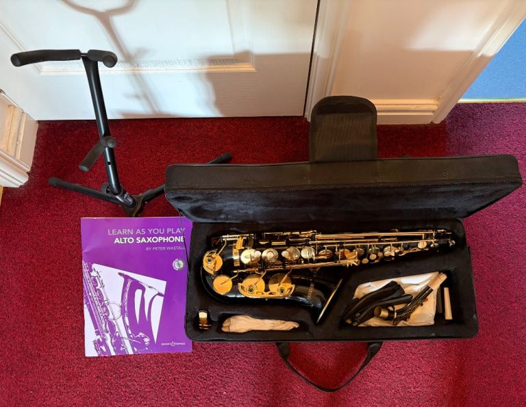 Amnoon Alto Saxophone with bundle 