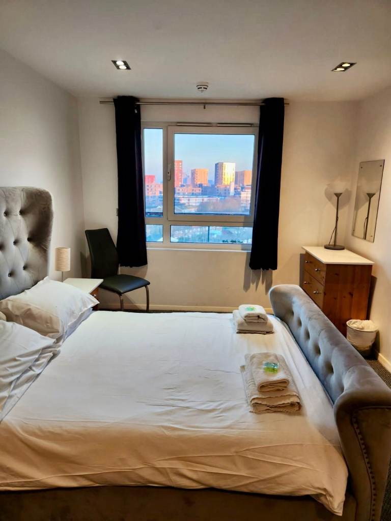 🎉2 Stunning Double Rooms in Canary✅