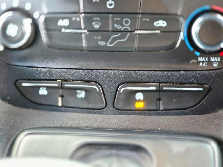 2018 Ford Transit Connect 1.5 220 EcoBlue Auto L1 Euro 6 (s/s) 5dr PANEL VAN Diesel Automatic