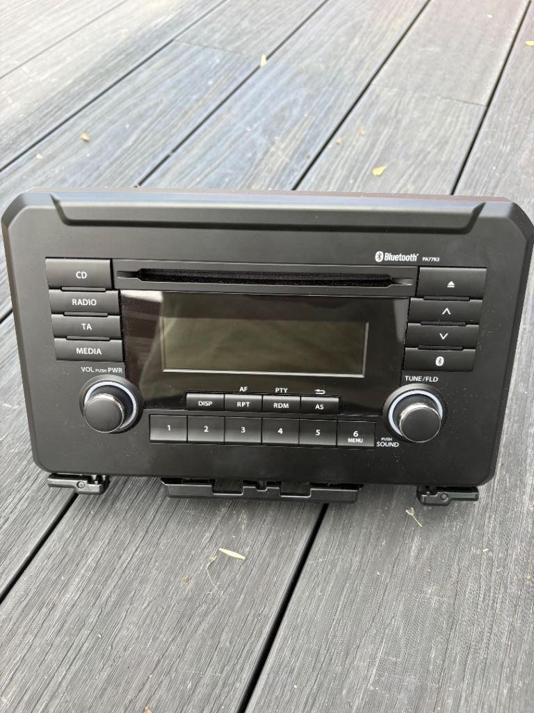 Suzuki jimny 2023 head unit
