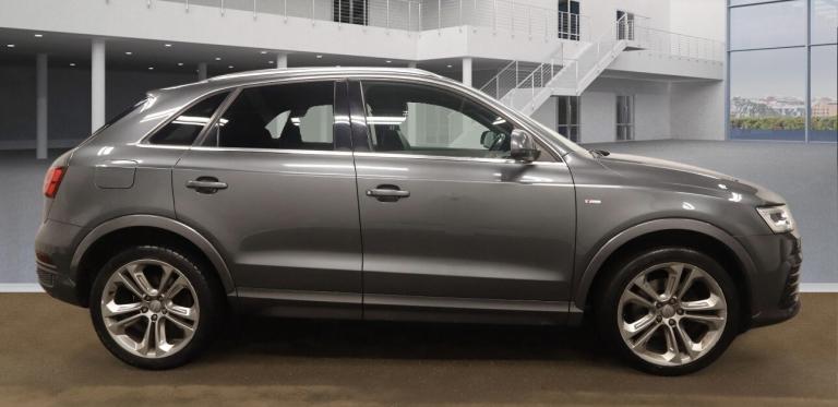 AUDI Q3 2.0 TDI S line Plus 2015