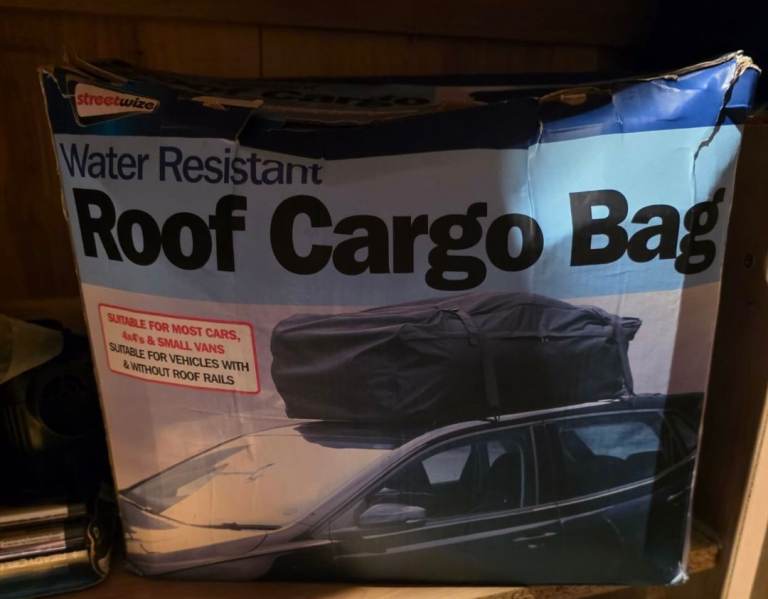 Car roof cargo bag 