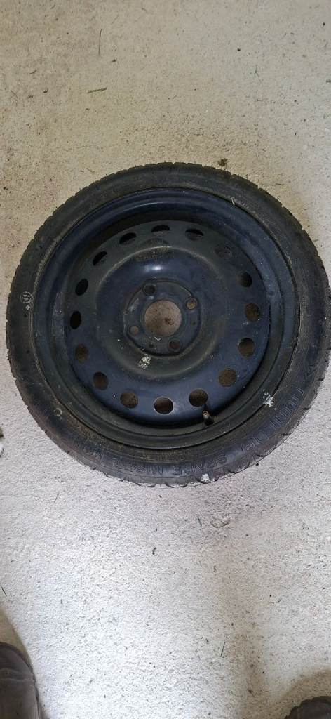 Nissan note  safty  spare tyre