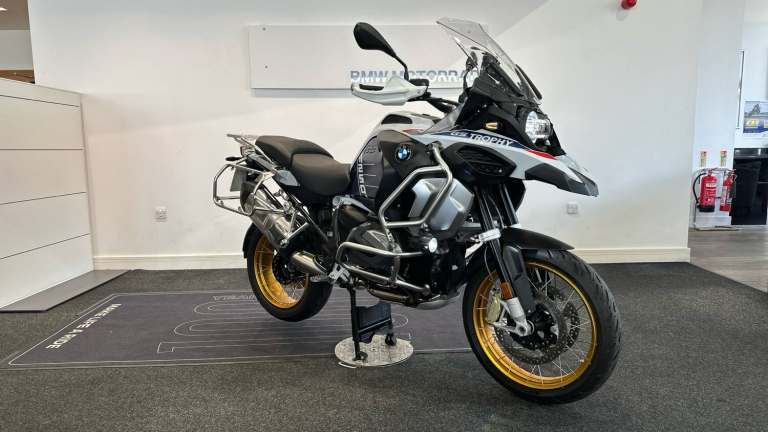 2024 BMW R1250 BMW R1250 GS Adventure DUEL Petrol Manual