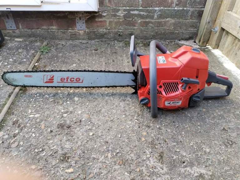 Efco large professional 72cc chainsaw great condition, 25.5 inch bar