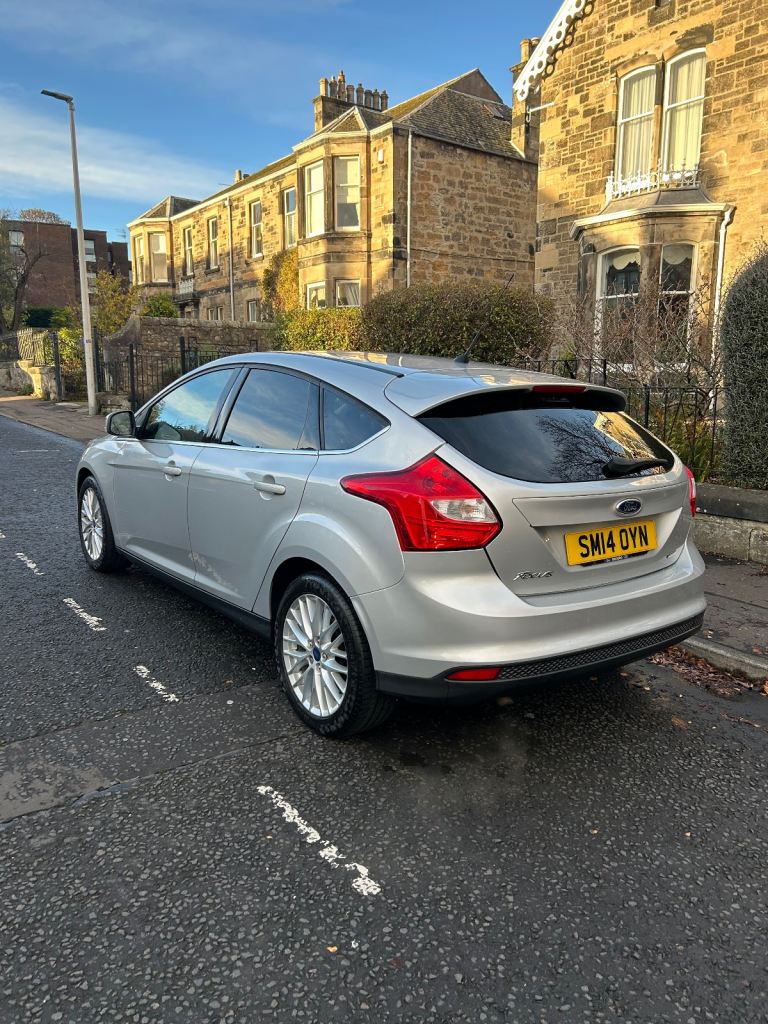 Ford, FOCUS, Hatchback, 2014, Manual, 998 (cc), 5 doors