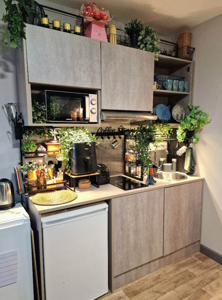 Self contained studio Flat Takeover