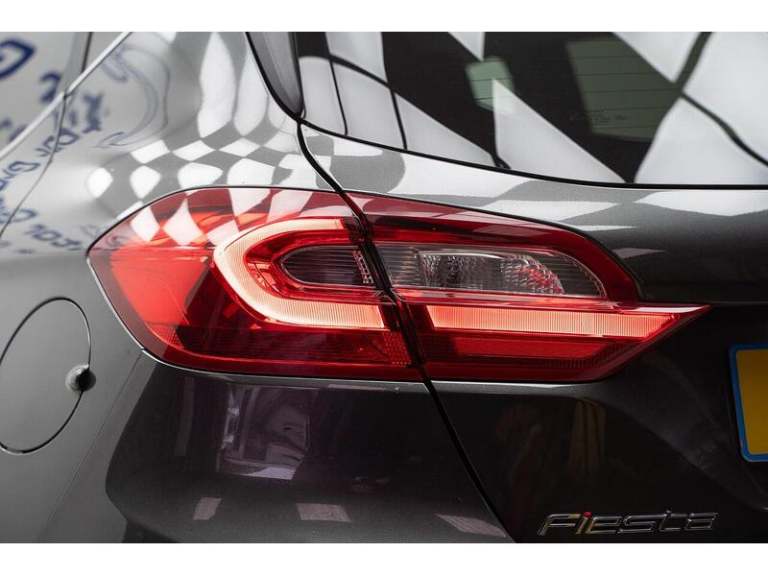 2018 Ford Fiesta 1.0 EcoBoost Titanium 5dr HATCHBACK PETROL Manual