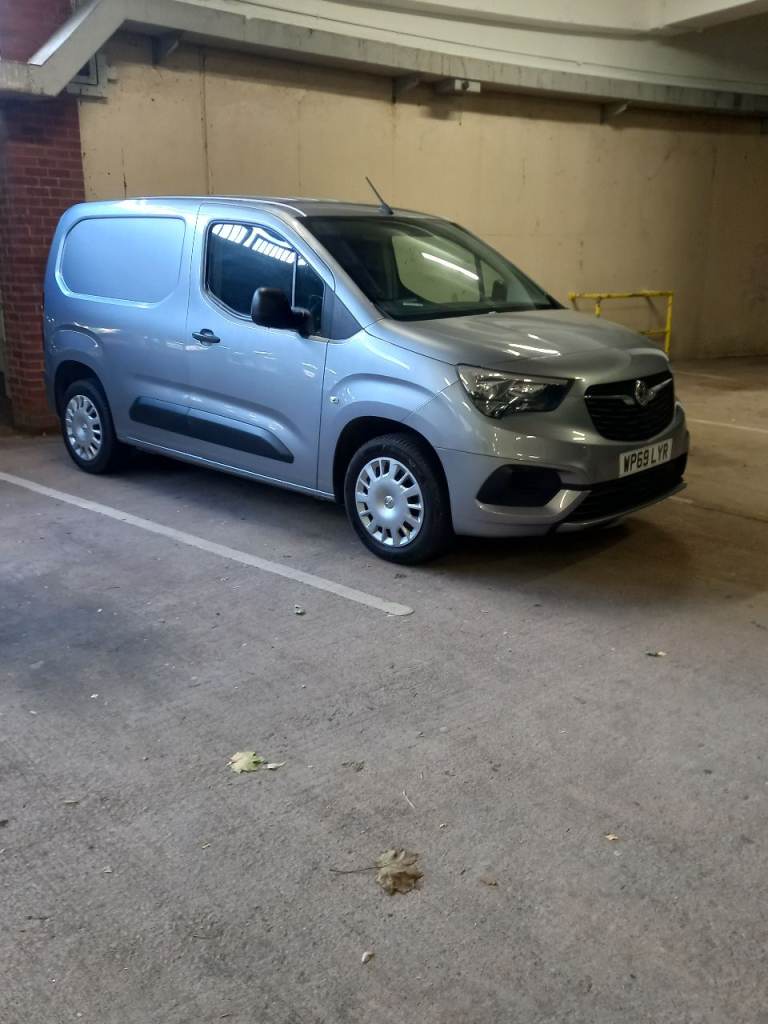 Vauxhall combo sportive panel van