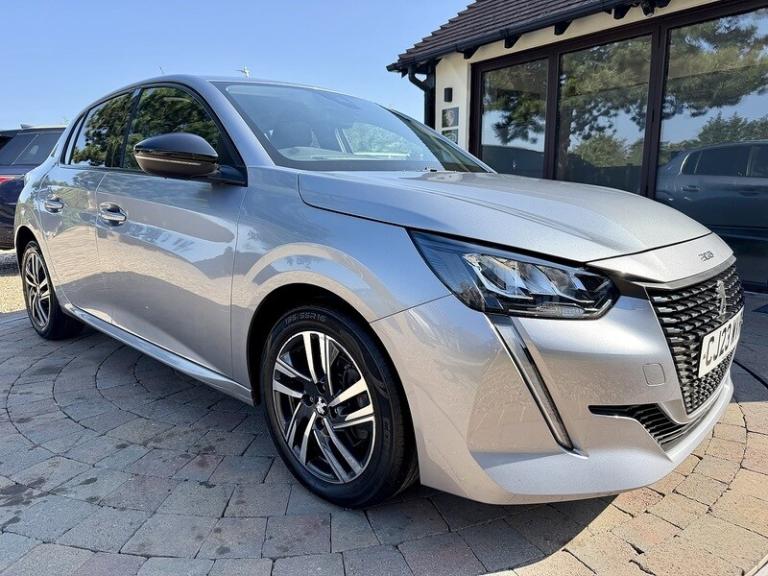 2023 Peugeot 208 1.2 PureTech 100 Allure Premium + 5dr EAT8 HATCHBACK PETROL Automatic