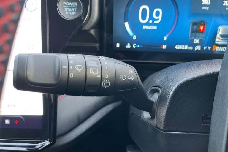 2025 Ford Puma 1.0L EcoBoost 125ps Hybrid mHEV ST-Line 5dr Automatic Automatic HATCHBACK Petrol A...