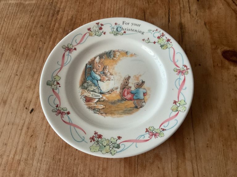 Vintage Wedgwood Peter Rabbit Christening Plate in excellent condition 