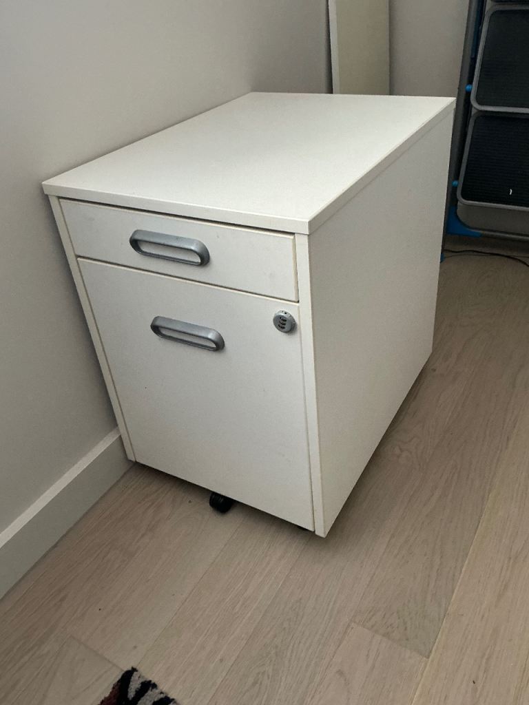IKEA filing cabinet 4 drawer lockable on wheels super cheap
