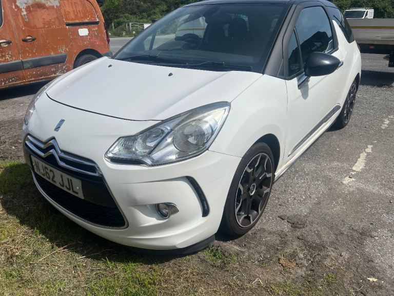 Citroen, DS3, Hatchback, 2012, Manual, 1560 (cc), 3 doors