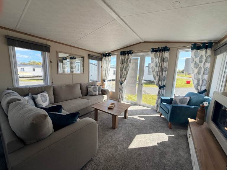 🌊 BRAND NEW Pemberton Marlow – 2 Bedroom Villa 🌊